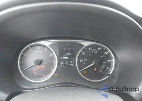 2022 Nissan Kicks S Xtronic Cvt z USA, uszkodzony, nr VIN 3N1CP5BV7NL485135